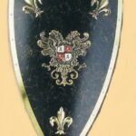 Escudo metal decorado 'Carlos V de lujo'