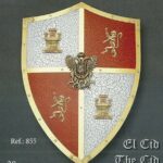 Escudo El Cid, metal decorado.