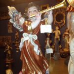 ÁNGEL TROMPETA LATERAL