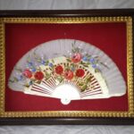 ABANIQUERA MADERA RECTANGULAR EN NEGRO Y DORADO