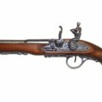 PISTOLA DE CHISPA (ZURDA), SIGLO XVIII