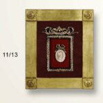 Cuadro moldura artesanal medallon, Hombre con Corona.